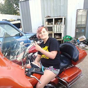 Meet your Posher, Sylvia